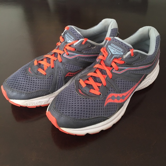 saucony trainers size